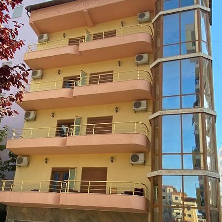 Hotel Edland Vlora Kültér fotó