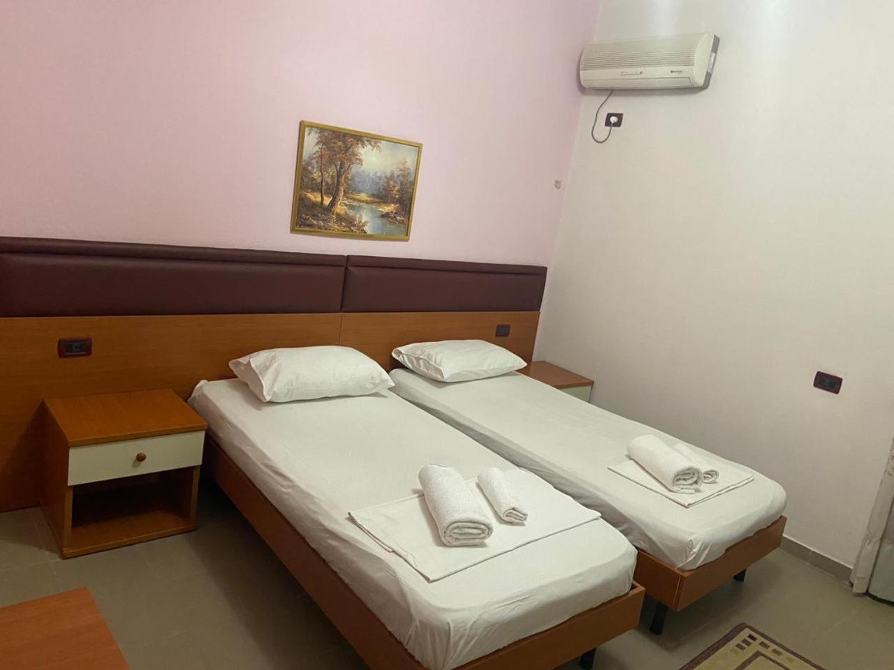 Hotel Edland Vlora Kültér fotó