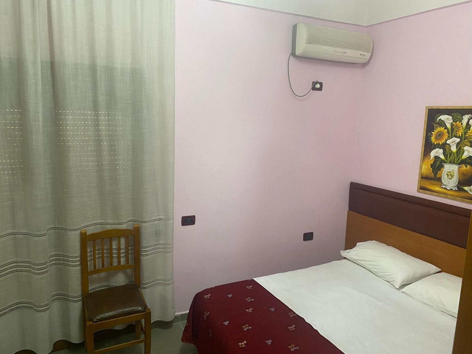 Hotel Edland Vlora Kültér fotó