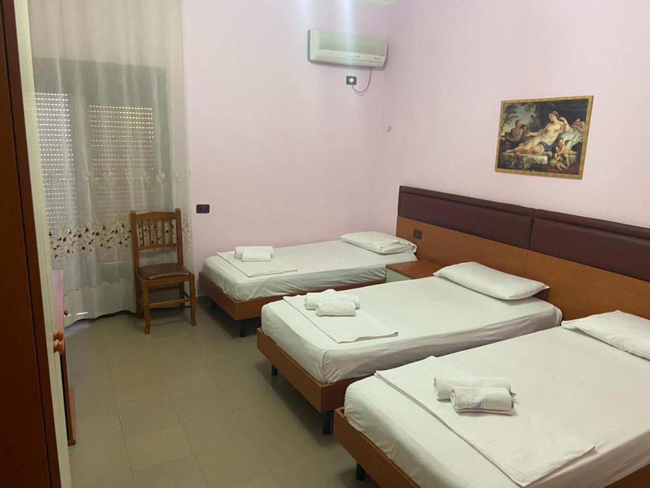 Hotel Edland Vlora Kültér fotó