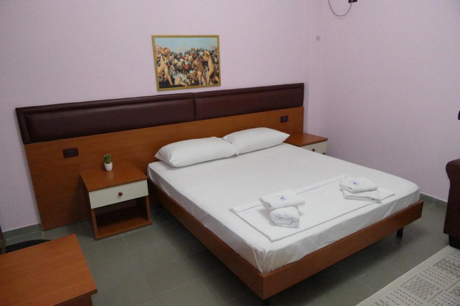 Hotel Edland Vlora Kültér fotó
