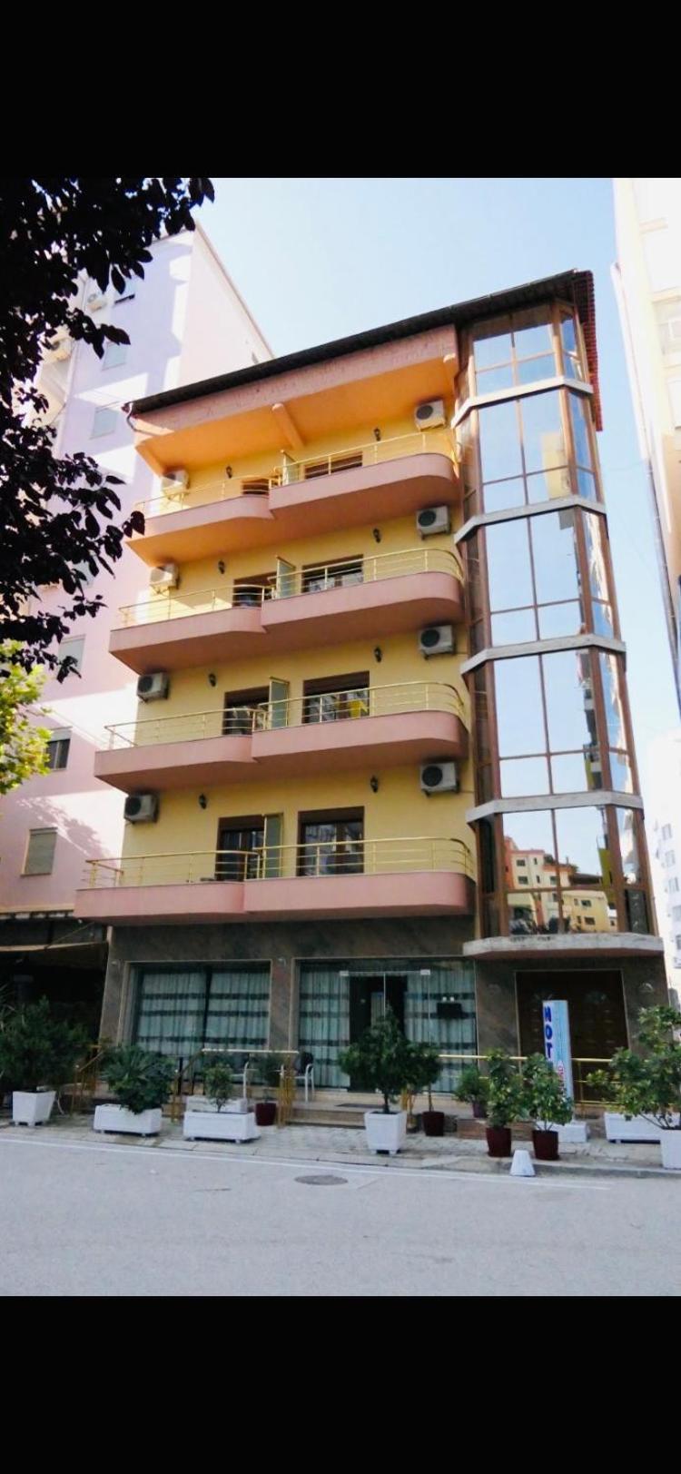 Hotel Edland Vlora Kültér fotó