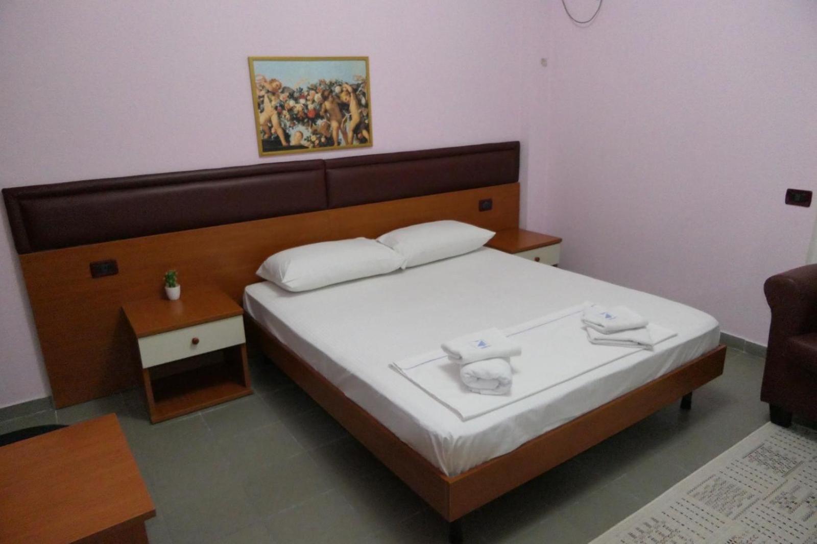 Hotel Edland Vlora Kültér fotó